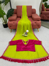 Load image into Gallery viewer, Parrot Green Georgette Fancy Lace With Heavy Tussels Pallu Saree
