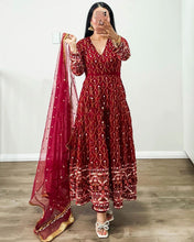 Load image into Gallery viewer, Beautiful Red Color Georgette Ready made Gown For Women
