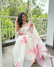 Load image into Gallery viewer, Dashing White Color Sof Organza Silk Print n Foil Hand Work Saree Blouse
