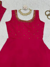 Load image into Gallery viewer, Beautiful Georgette Fabric Pink Colour Gown With Shrug
