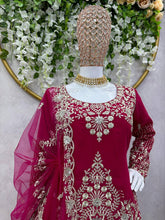 Load image into Gallery viewer, Beautiful Suit Georgette Fabric Red Colour With Inner And Thread Work
