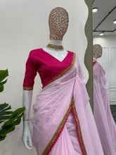 Load image into Gallery viewer, Baby Pink Mul Cotton Fancy Jhumka Lace Latkan Pallu Saree
