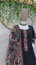 Load and play video in Gallery viewer, Maslin Fabric Thread And Sequence Worked With GPO Lace Border Stiched Salwar Suit
