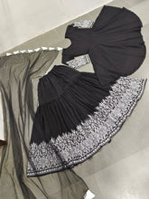 Load image into Gallery viewer, Fantastic Embroidered Work Georgette Designer Wedding Wear Salwar Suit
