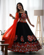 Load image into Gallery viewer, Wedding Wear Black Georgette Lehenga Choli For Navratri
