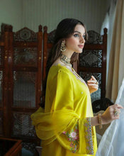 Load image into Gallery viewer, Straight Cut Lemon Yellow Georgette Semi Stitched Suit
